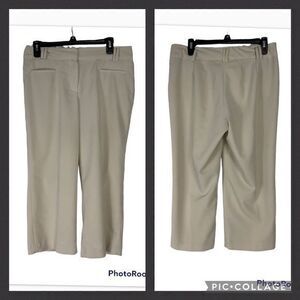 Larry Levine Tan Stretch High Rise Capris Size 8